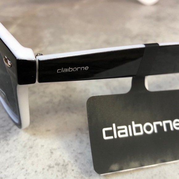 Liz Claiborne Men’s Wayfarer Style Sunglasses NWT - Picture 4 of 5